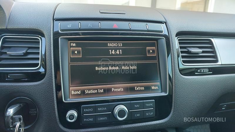 Volkswagen Touareg 3.0 exscluzive