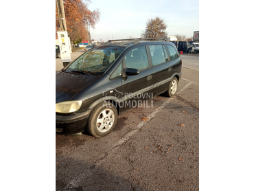 Opel Zafira 2.0 dti regi