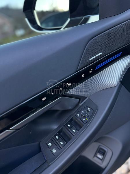 BMW 520 M XD ADAPTIVNO PANO