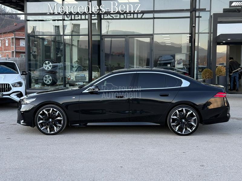 BMW 520 M XD ADAPTIVNO PANO