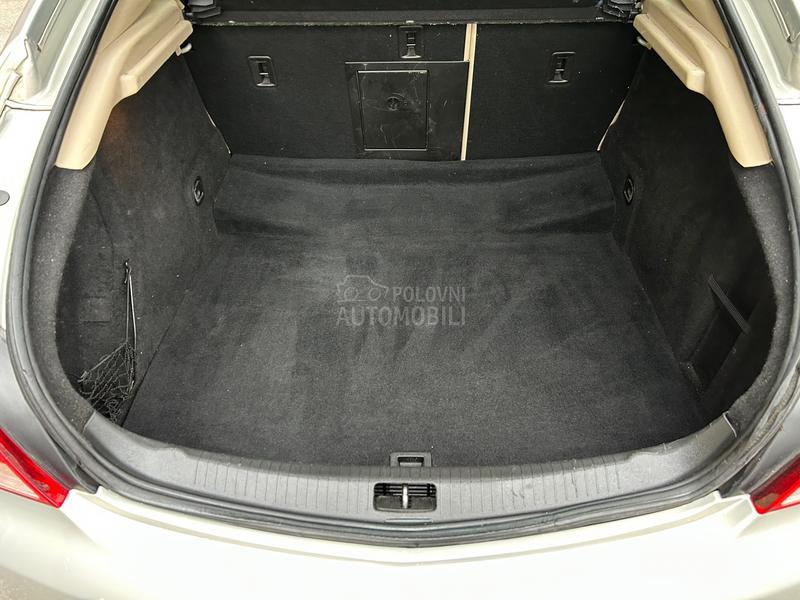 Opel Insignia 2.0cdti navy