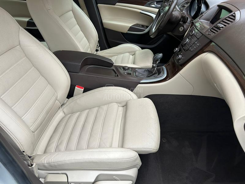 Opel Insignia 2.0cdti navy