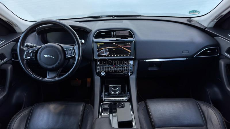 Jaguar F pace Virtual/AWD/Nav