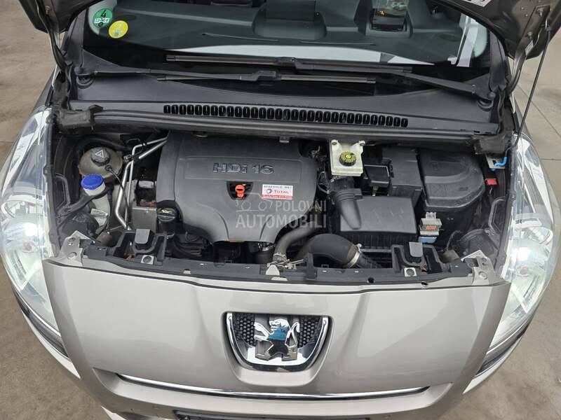 Peugeot 5008 2.0 HDI PANO