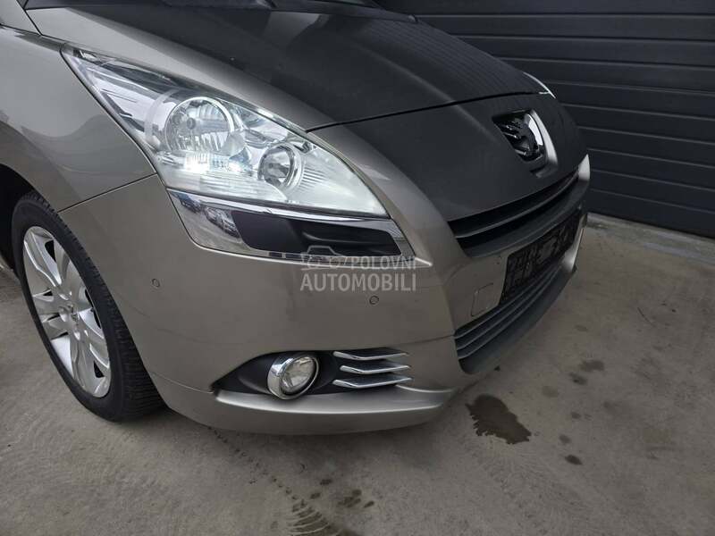 Peugeot 5008 2.0 HDI PANO