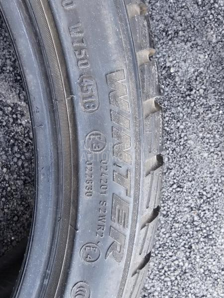 Pirelli 275/35 R20 Zimska