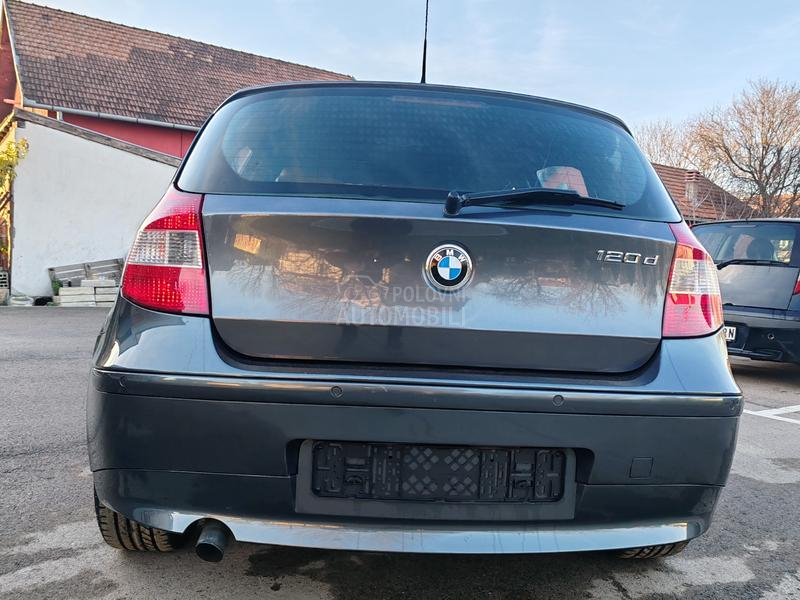 BMW 120 