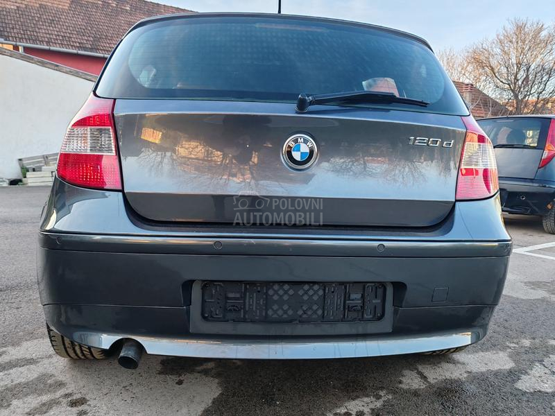 BMW 120 