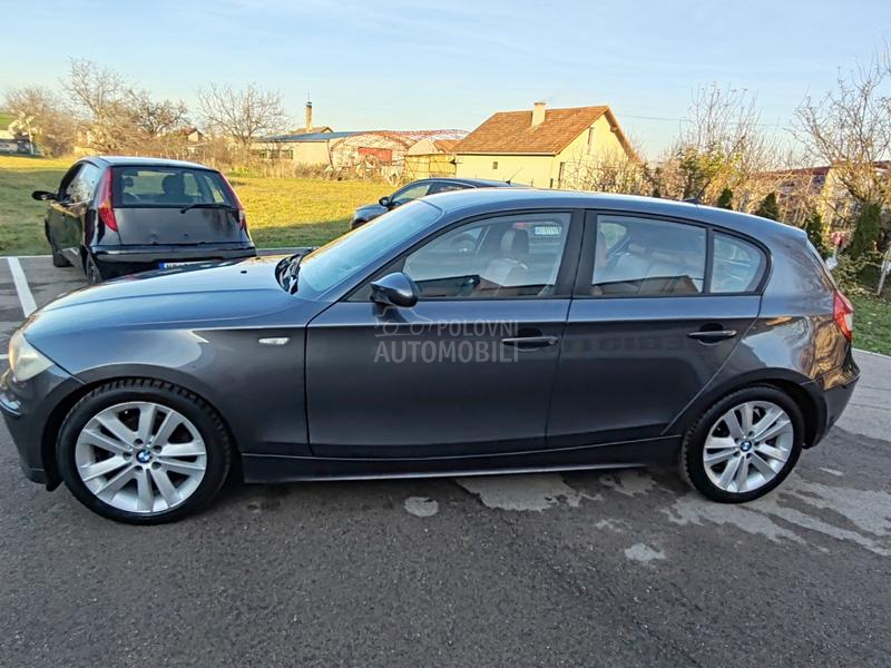 BMW 120 