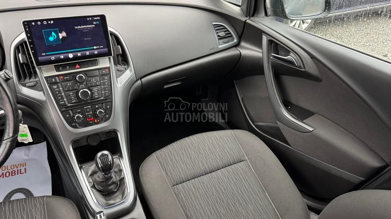 Opel Astra J 1.4 2015