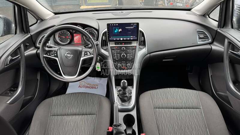 Opel Astra J 1.4 2015