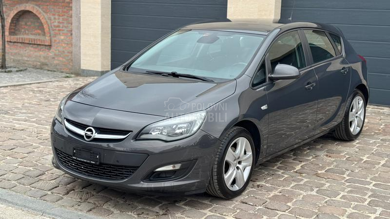 Opel Astra J 1.4 2015