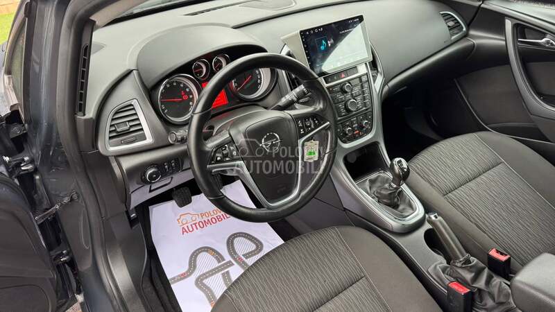 Opel Astra J 1.4 2015