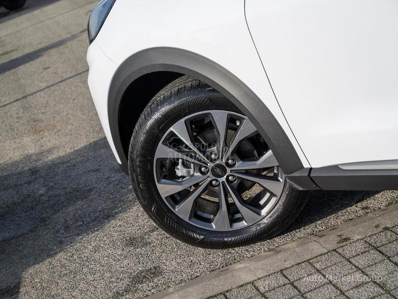 Ford Puma Titanium M6 MHev