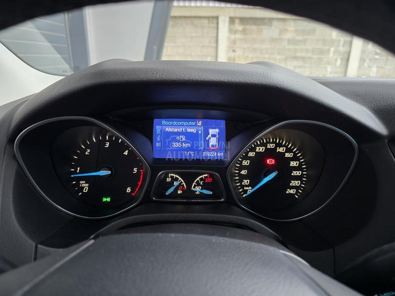 Ford Focus 1.6 TDCI TITANIUM