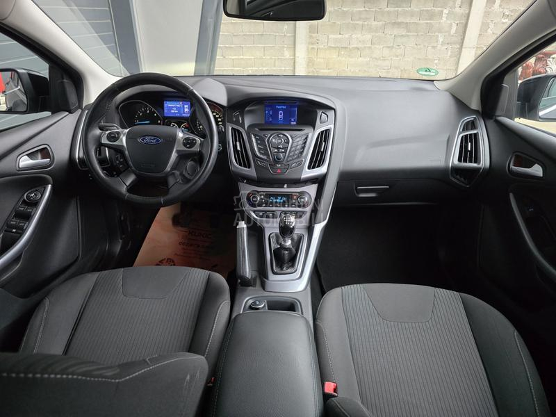 Ford Focus 1.6 TDCI TITANIUM