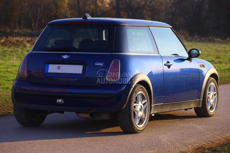 MINI One 1.6