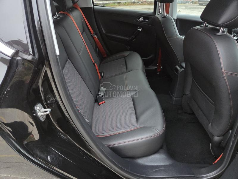 Peugeot 208 ROLAND GARROS MATIK