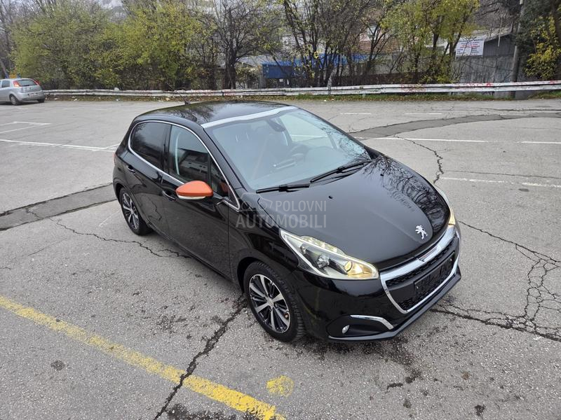 Peugeot 208 ROLAND GARROS MATIK