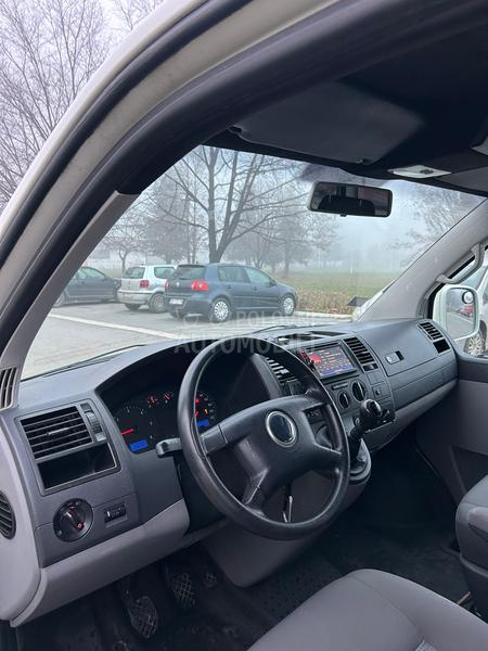 Volkswagen Transporter T5 