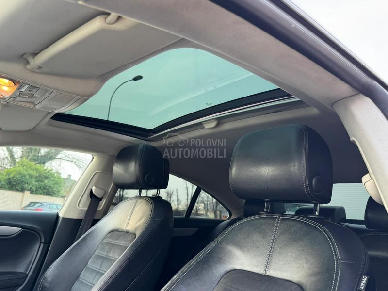 Volkswagen Passat CC DSG Highline