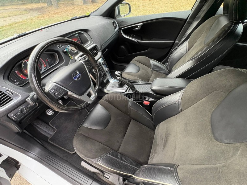 Volvo V40 r-design 2.0diz D2