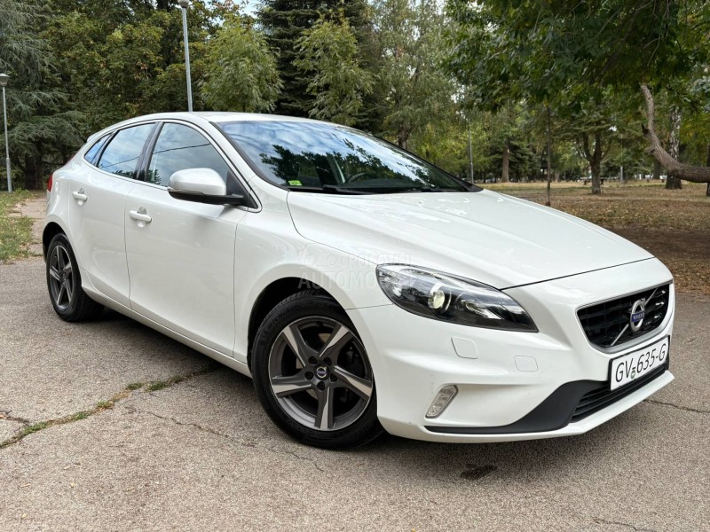 Volvo V40 r-design 2.0diz D2