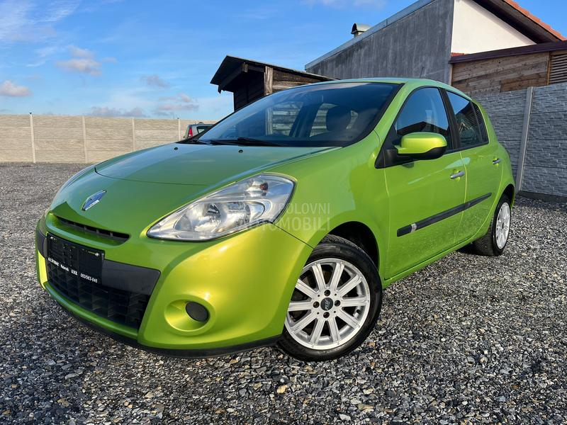 Renault Clio 1.2 16V 121. OOO k m