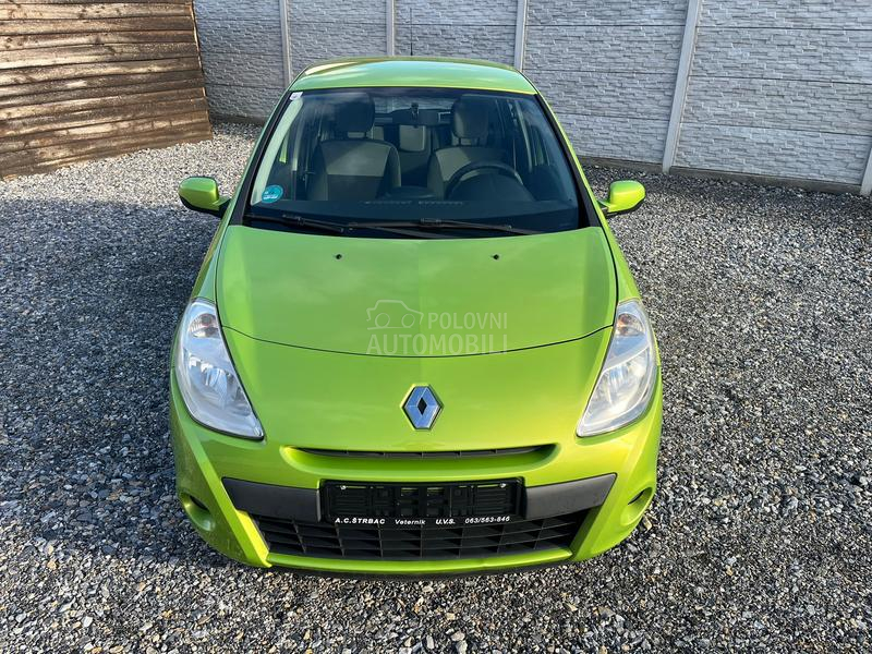 Renault Clio 1.2 16V 121. OOO k m