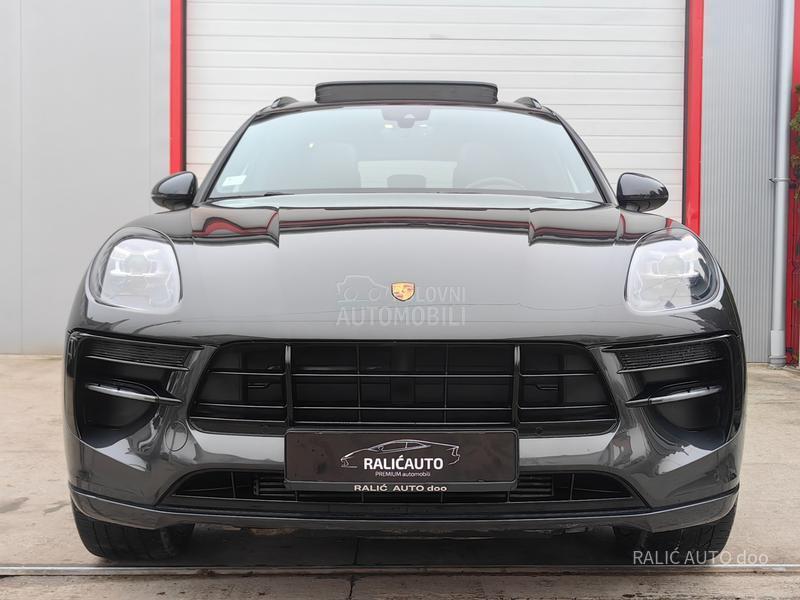Porsche Macan AWD/AIRMATIC/21