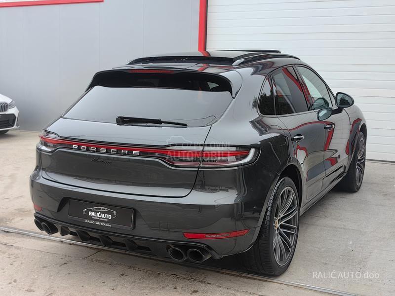 Porsche Macan AWD/AIRMATIC/21