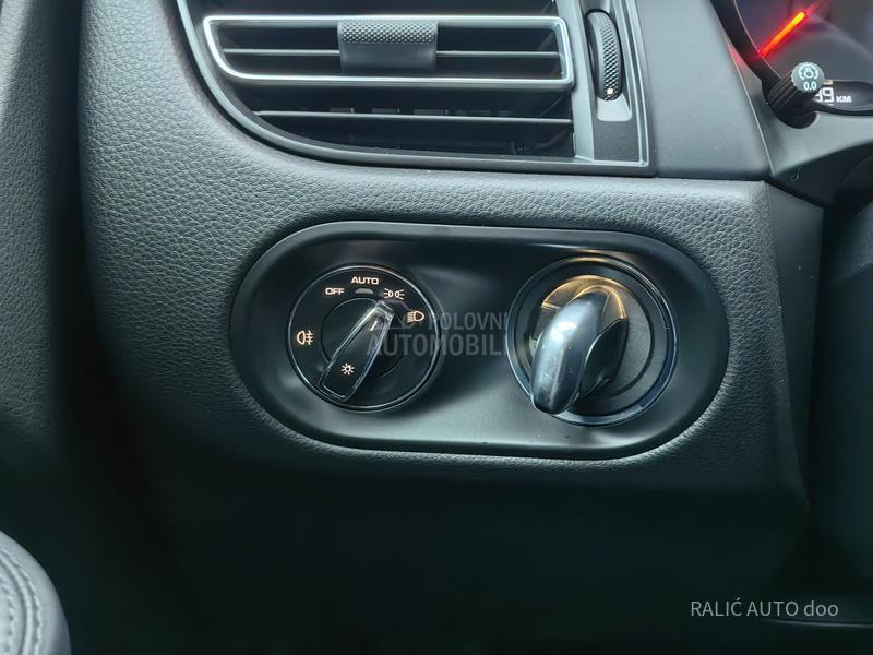 Porsche Macan AWD/AIRMATIC/21