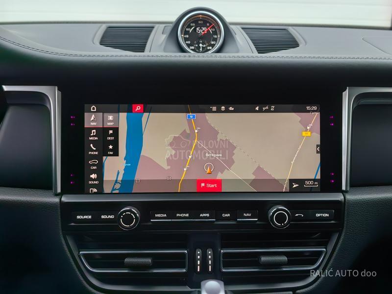 Porsche Macan AWD/AIRMATIC/21