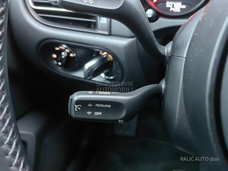 Porsche Macan AWD/AIRMATIC/21