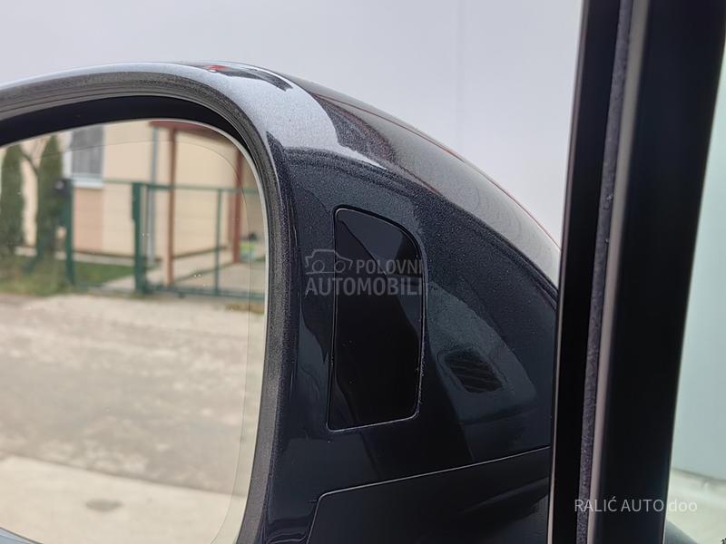 Porsche Macan AWD/AIRMATIC/21