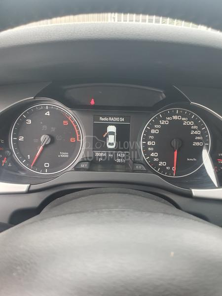 Audi A4 KUPLJEN.NOV.U.SRB.