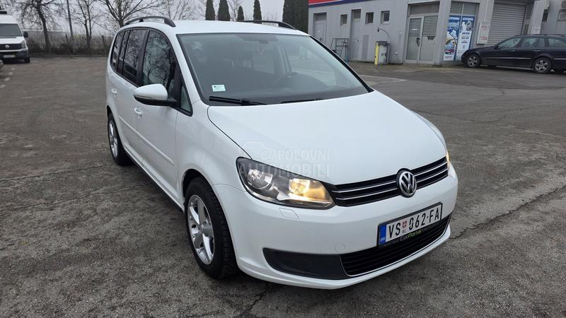 Volkswagen Touran 1,6TDI DSG