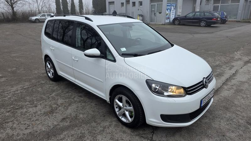 Volkswagen Touran 1,6TDI DSG