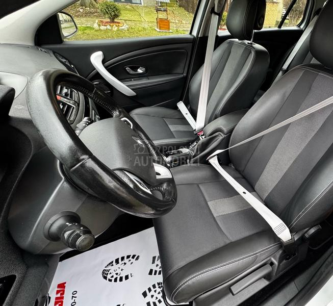 Renault Megane 1.9 DCI BOSE EDITION