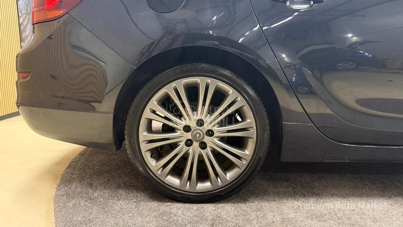 Opel Astra J /1.7CDTI//XENON//FUL