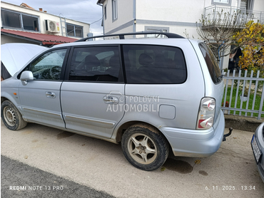Hyundai Trajet 2.0 CRDI 7 sedist
