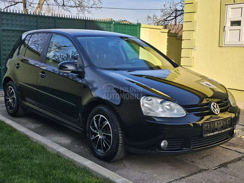 Volkswagen Golf 5 1.4