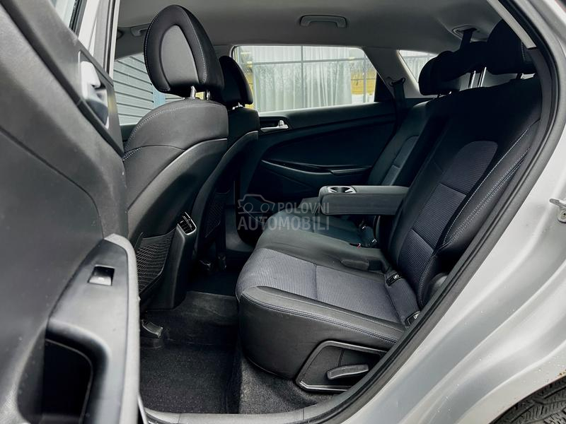 Hyundai Tucson 1.6b Nav/Led/MF/DCC