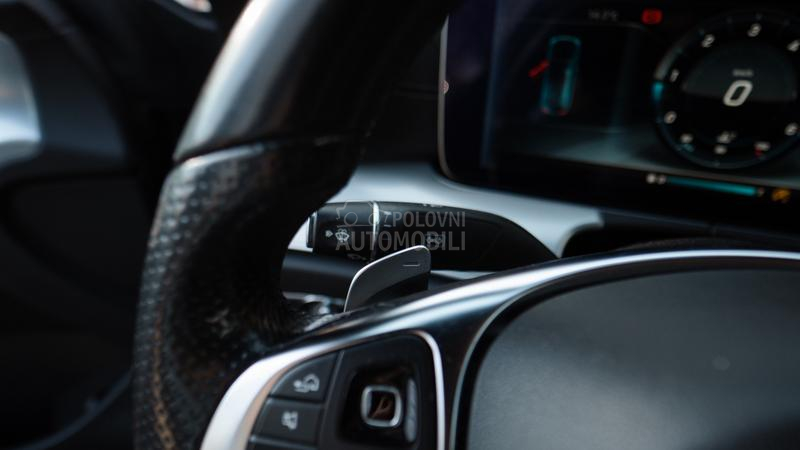 Mercedes Benz E 220 AMG