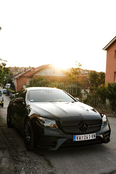 Mercedes Benz E 220 AMG