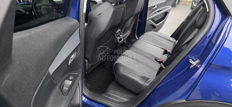 Peugeot 3008 1.5hdi Alure/Premium