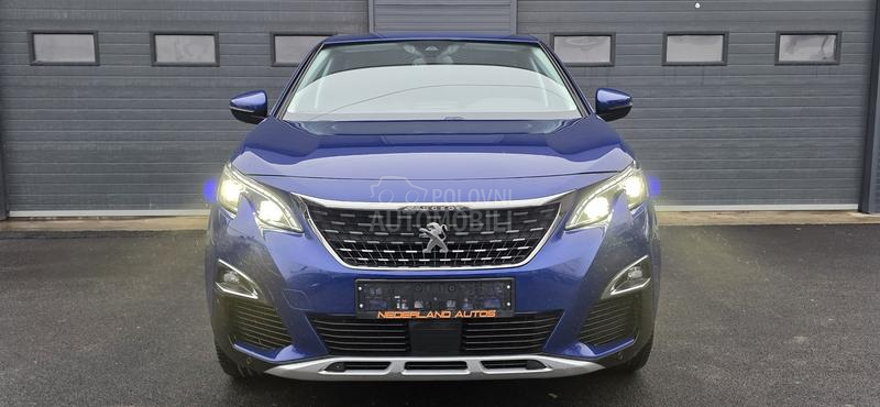 Peugeot 3008 1.5hdi Alure/Premium