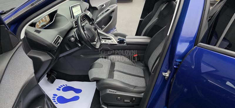 Peugeot 3008 1.5hdi Alure/Premium
