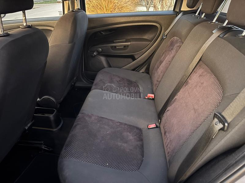 Fiat Grande Punto 1.4 8v