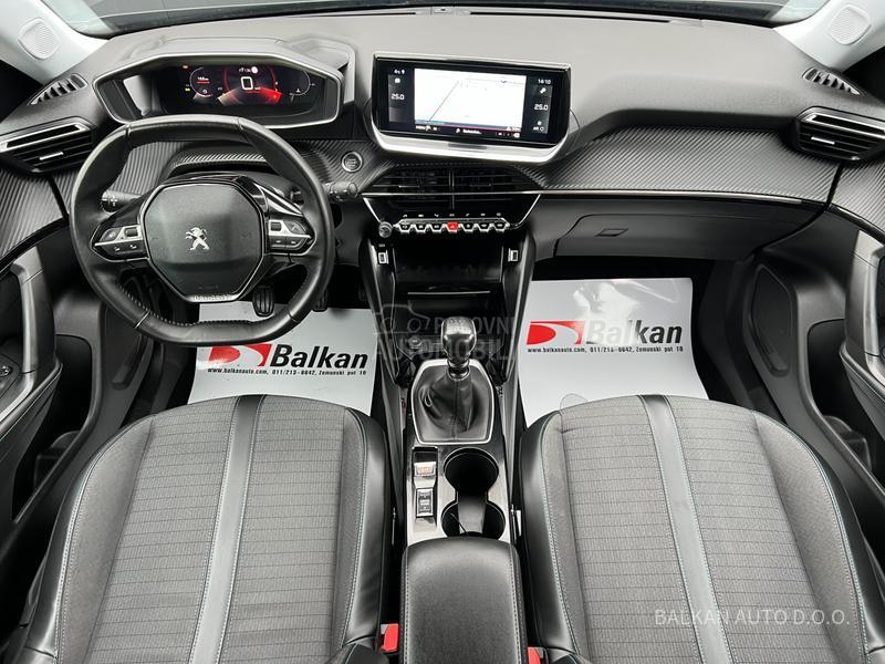 Peugeot 2008 1.5 HDI/ALLURE/NAV